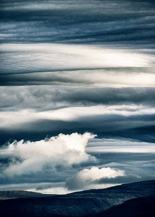 – Poster d'un ciel capricieux, avec différentes formations de nuage