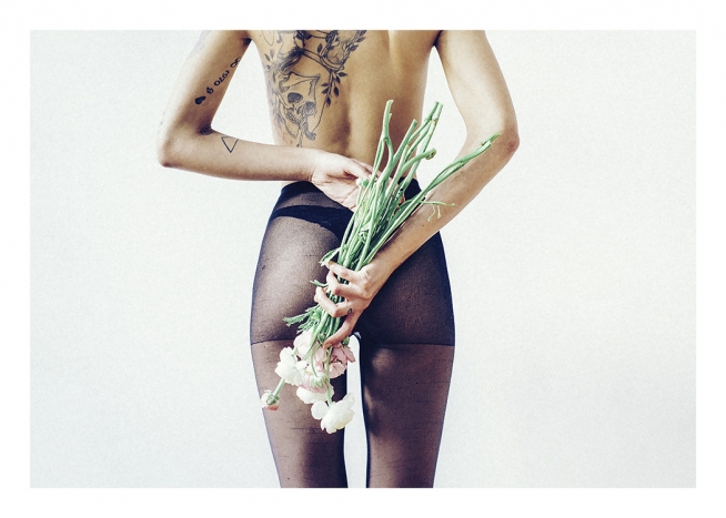 Flowers and Tights Affiche / Photographie chez Desenio AB (11195)
