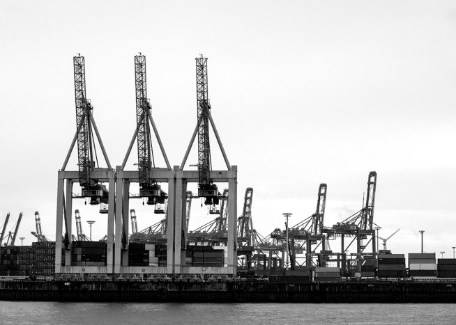 Port of Hamburg Affiche / Photos en noir et blanc chez Desenio AB (11394)