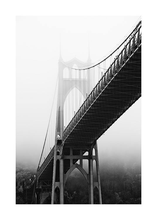  - Photographie d'un pont embrumé, le pont de Saint John à Portland, aux Etats-Unis