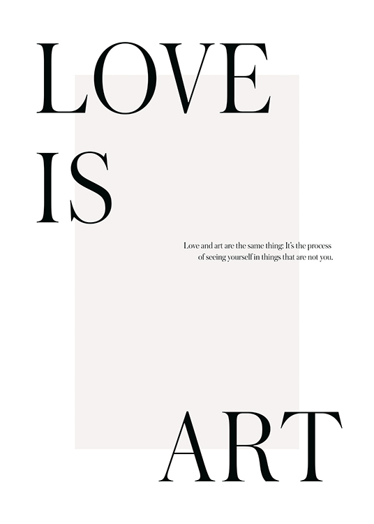  – Texte « Love is art » et un texte plus petit en noir sur un fond blanc et beige clair