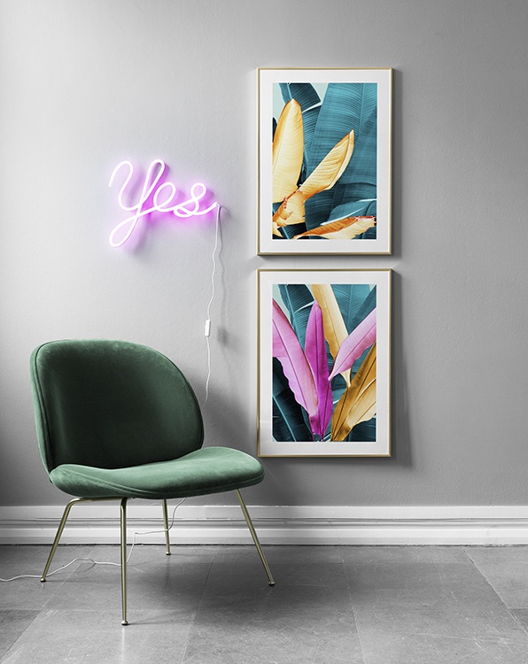 Couloir tendance avec couleurs néon