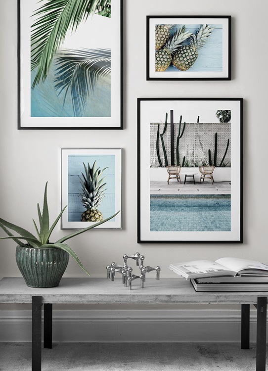 Posters avec ananas et thème piscine