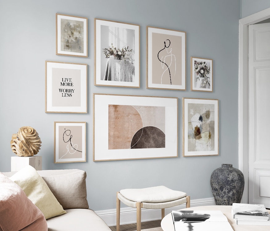 Des affiches apaisantes créent un intérieur apaisant
